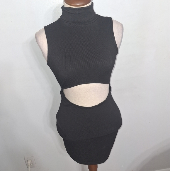 Dresses & Skirts - Black Sleeveless Cut-Out Mini Dress- W Sz Small